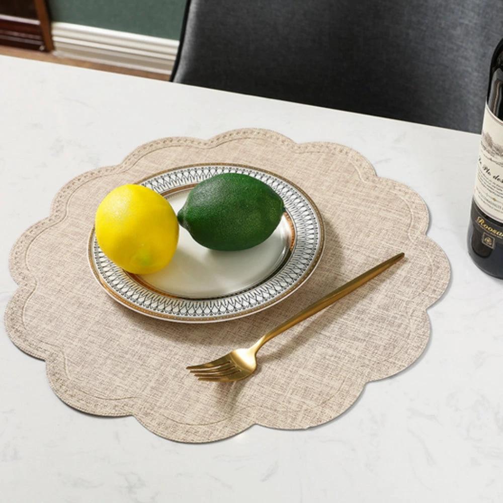 Scalloped Waterproof Placemat by Casa & Beyond
