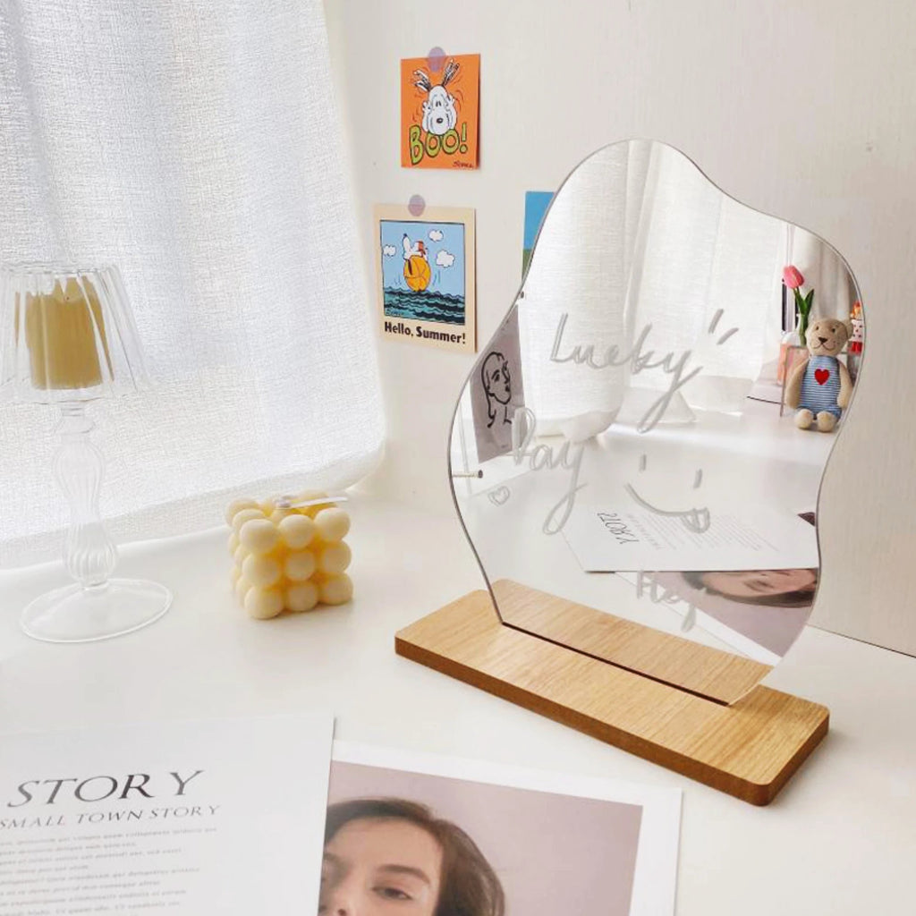 Wavy & Curvy Mirror by Bowlift