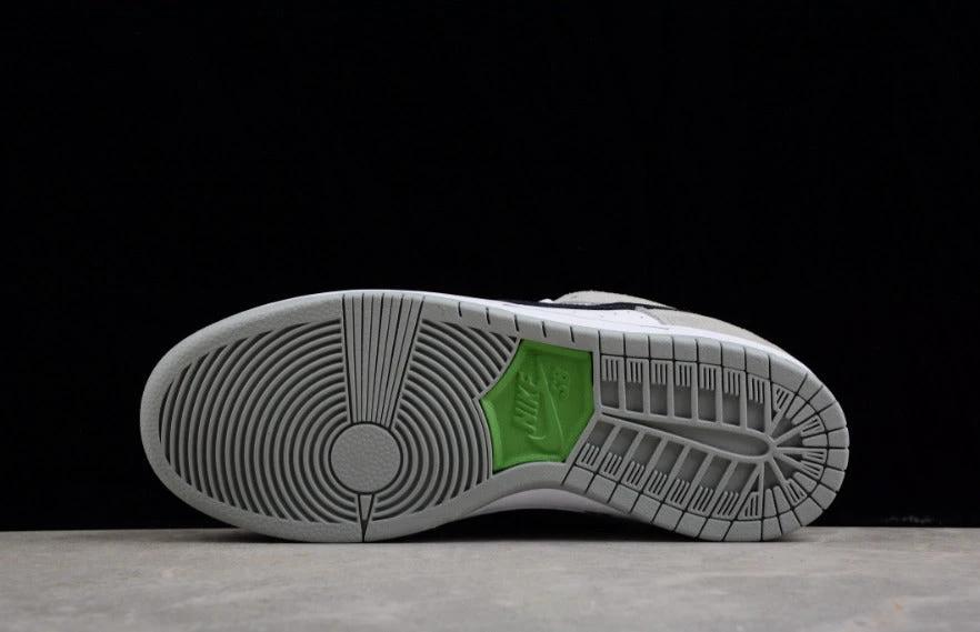 NK Dunk Low SB Pro Chlorophyll by Air Jordan