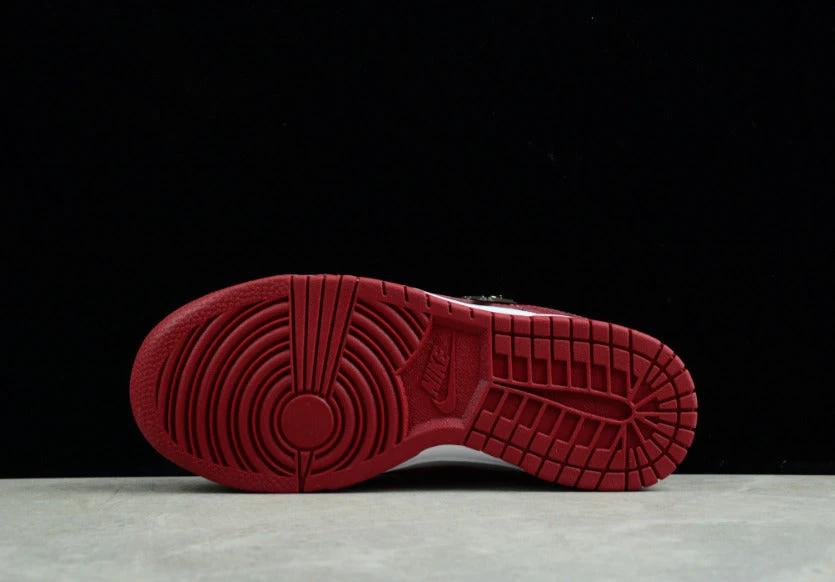 NK Dunk Low Team Red by Air Jordan