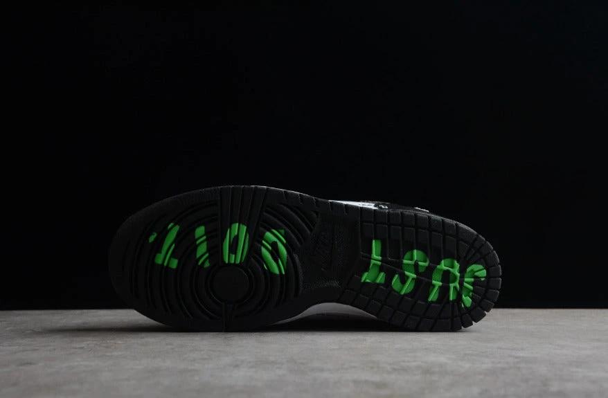 NK Dunk Low Disrupt 2 “Just Do It” Snakeskin by Air Jordan