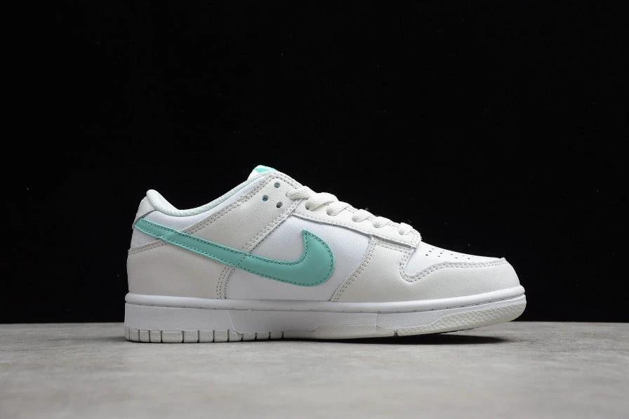 NK Dunk Low GS Mismatch Swoosh - Tropical Twist by Air Jordan
