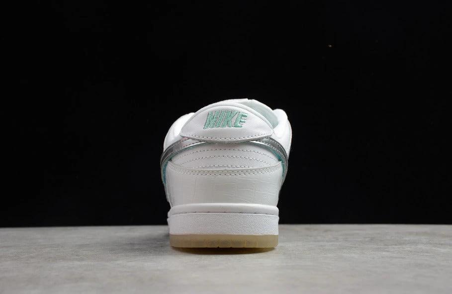 NK Dunk Low QS White Diamond by Air Jordan