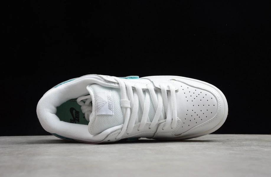 NK Dunk Low QS White Diamond by Air Jordan
