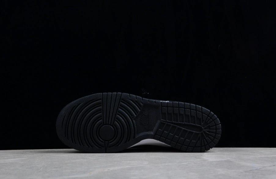 NK Dunk Low Black And White Panda by Air Jordan