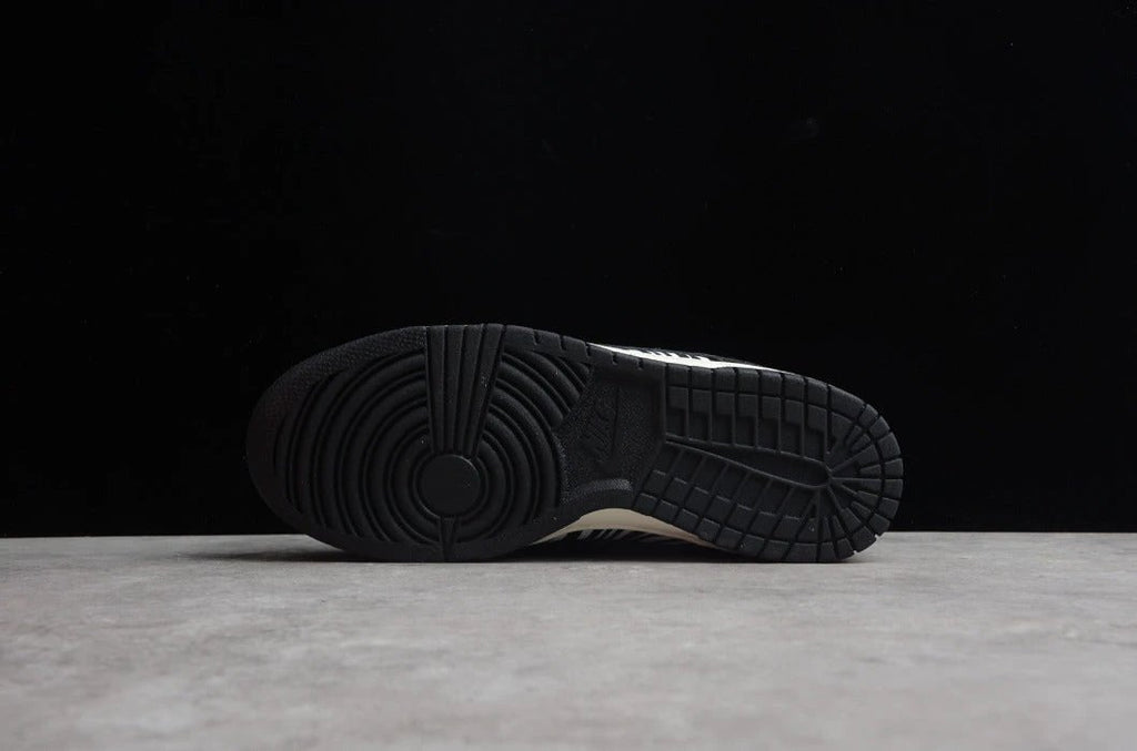 Quartersnacks X NK Dunk Low Zebra by Air Jordan