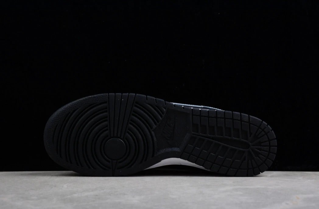 NK Dunk Low Black And White by Air Jordan