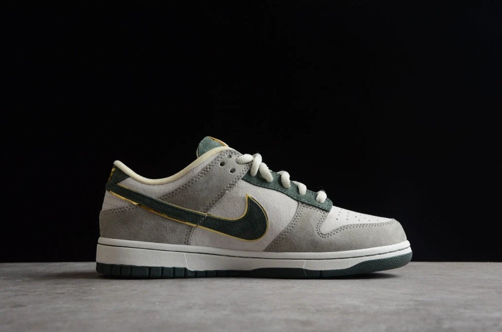 Otomo Katsuhiro X NK Dunk Low Steamboy OST Grey Green Gold by Air Jordan