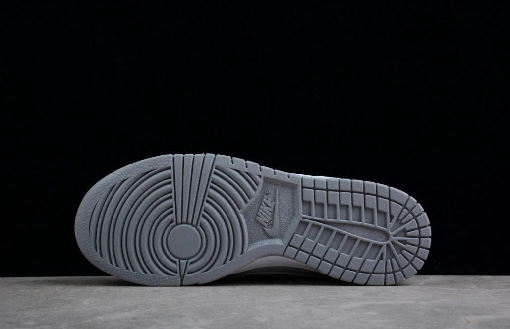 NK Dunk Low Retro “Grey White” by Air Jordan