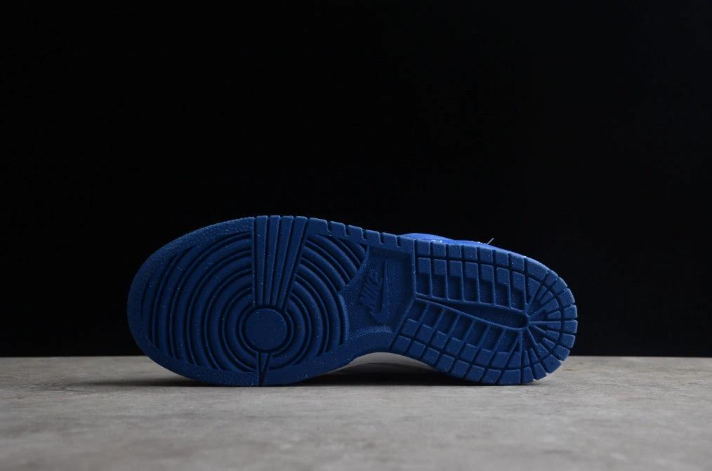 NK Dunk Low Disrupt 2 “Hyper Royal” by Air Jordan