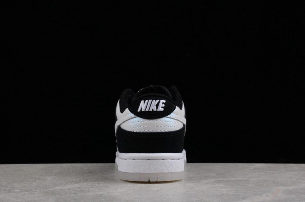 NK Dunk Low-Top Black White by Air Jordan