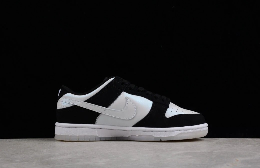 NK Dunk Low-Top Black White by Air Jordan