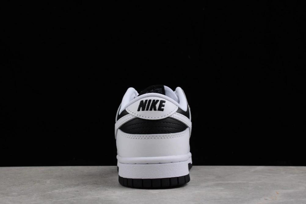 NK Dunk Low-Top White Black by Air Jordan