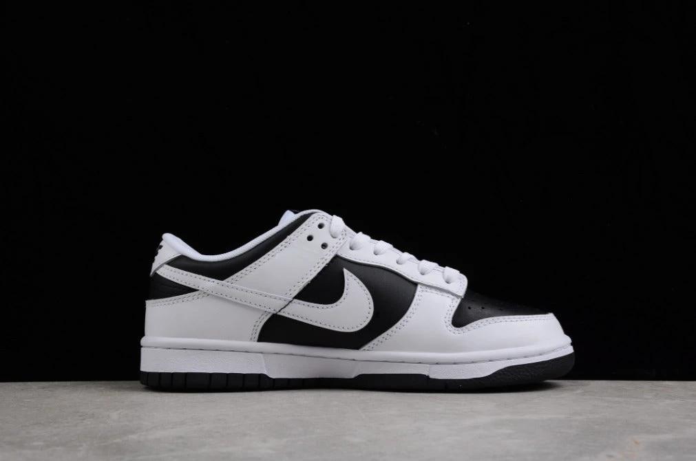 NK Dunk Low-Top White Black by Air Jordan