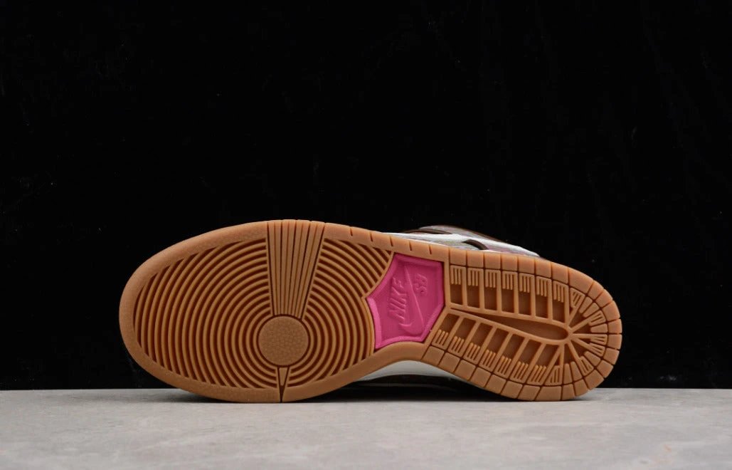 NK Dunk Low Paisley by Air Jordan