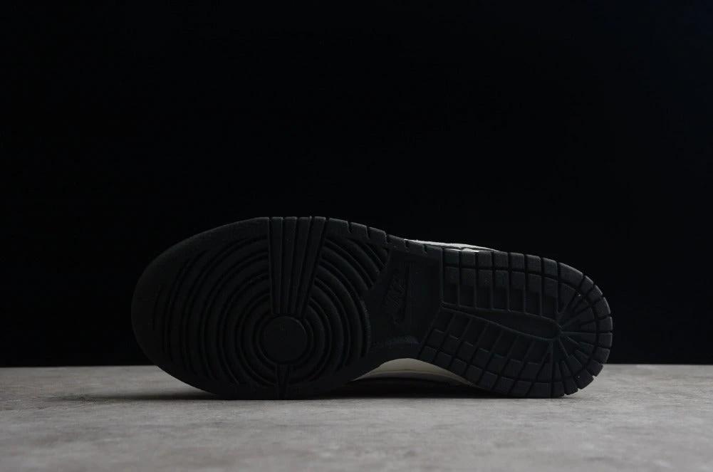 Otomo Katsuhiro X NK Dunk Low Steamboy OST Sail White Black by Air Jordan