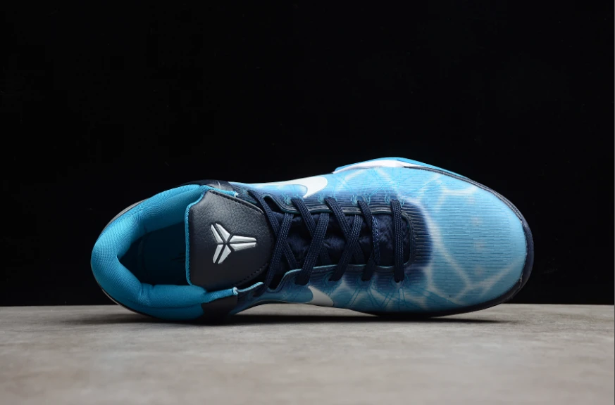 NK Kobe 7 ‘Great White Shark’ by Air Jordan