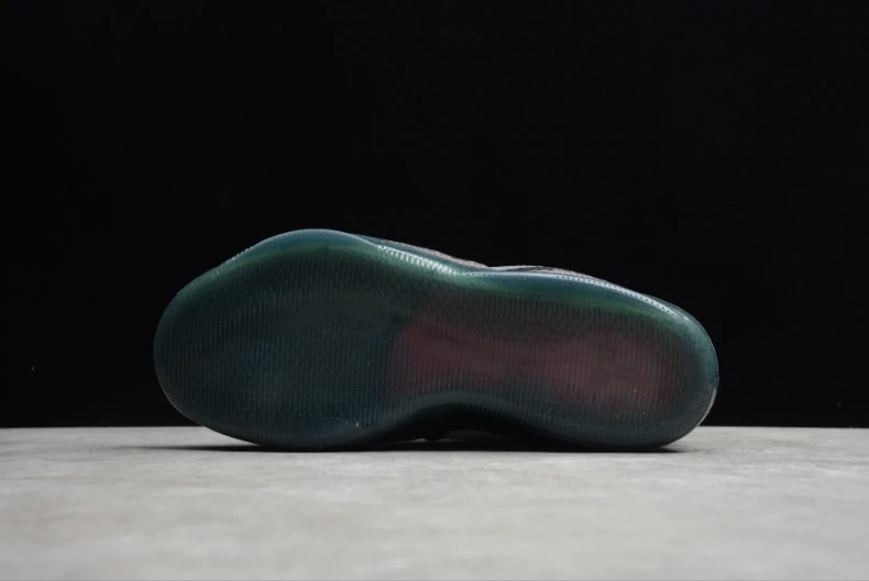 NK Kobe 11 EM Low lnvisibility Cloak by Air Jordan