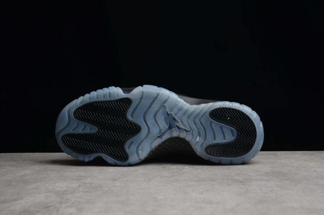 Air Jordan 11 Cap and Gown by Air Jordan