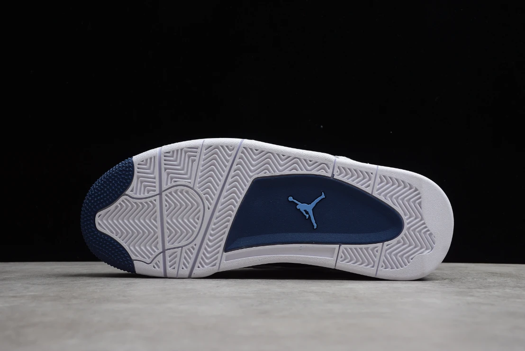 Air Jordan 4 Columbia by Air Jordan