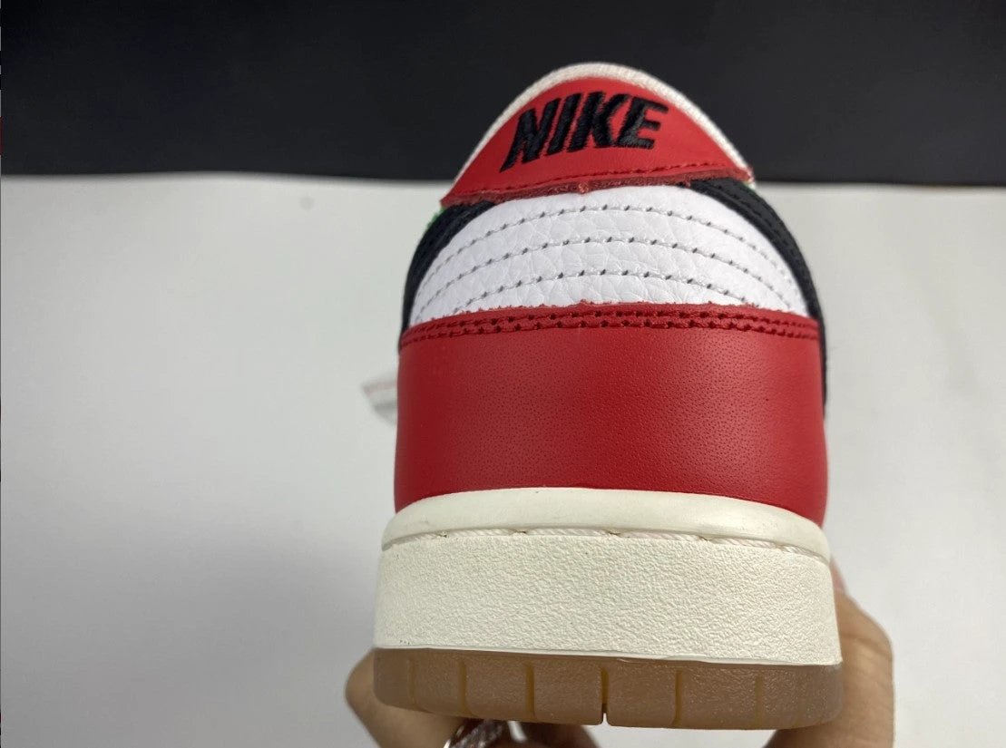 SB Dunk Frame Skate Low Shoes Sneakers by Air Jordan