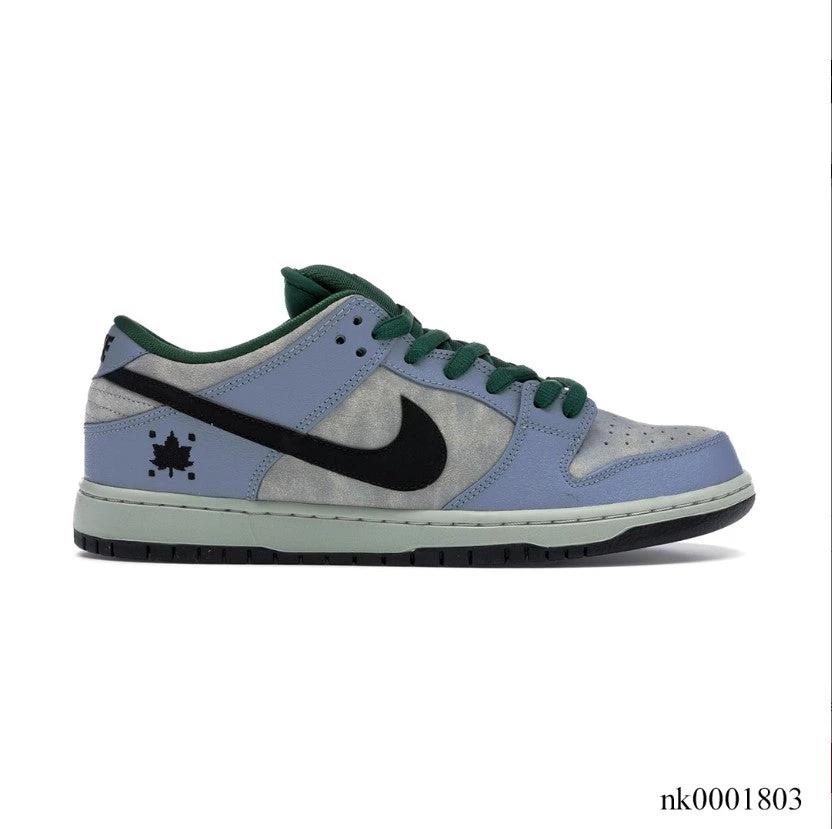 SB Dunk Low Maple Leaf Central Park Shoes Sneakers by Air Jordan