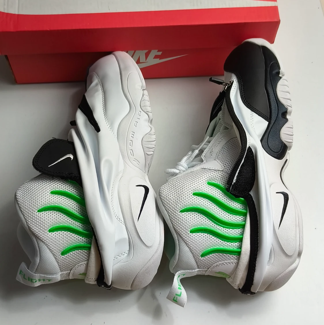 Air Zoom Flight The Glove SL ‘White Poison Green’ Shoes Sneakers by Air Jordan