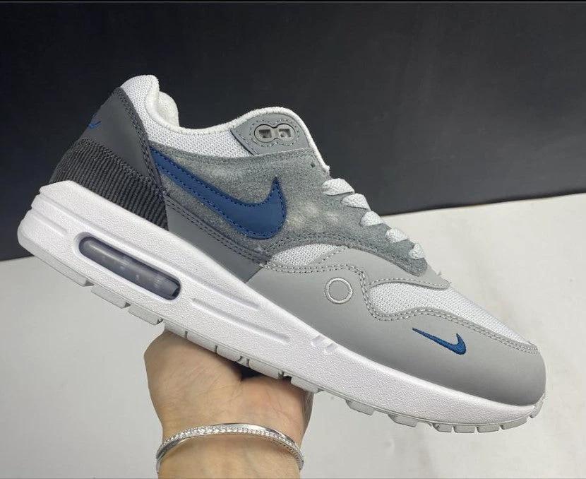 Air Max 1 London Shoes Sneakers by Air Jordan