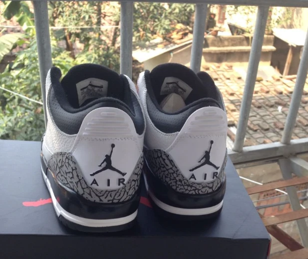 Air Jordan 3 Retro Infrared 23 by Air Jordan