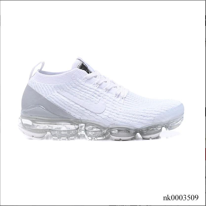 Air VaporMax Flyknit Shoes Sneakers (W) by Air Jordan