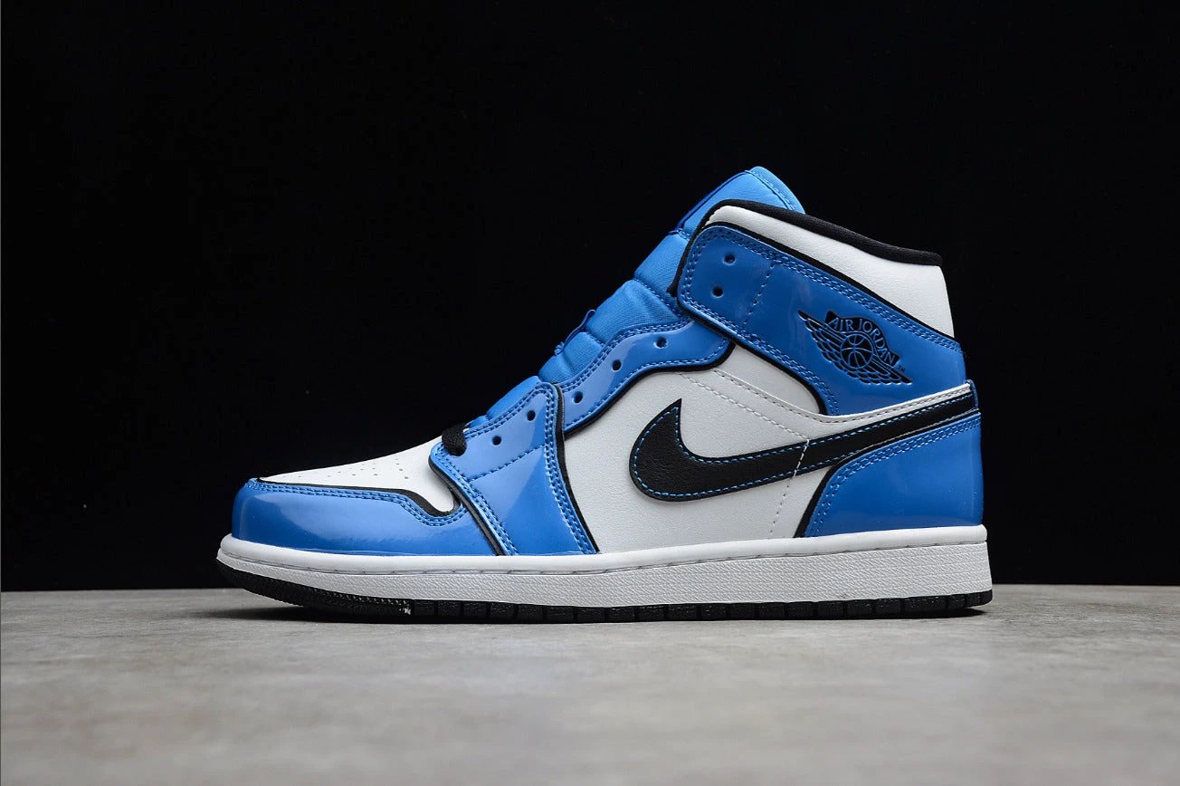 Air Jordan 1 Mid SE GS Signal Blue by Air Jordan