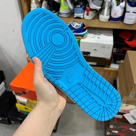 Air Jordan 1 UNC by Air Jordan