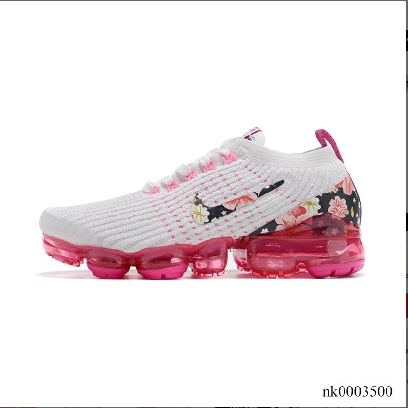 Air VaporMax Flyknit Shoes Sneakers (W) 3 by Air Jordan
