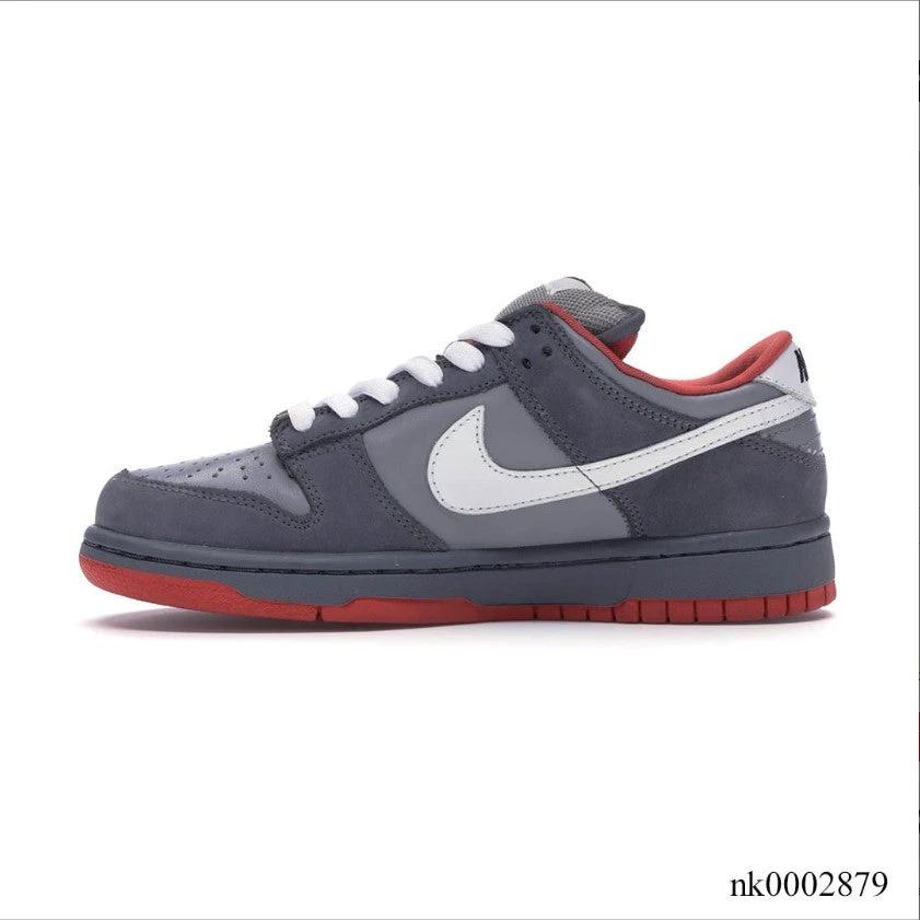 Nike SB Dunk Low Staple NYC Pigeon Shoes Sneakers by Air Jordan