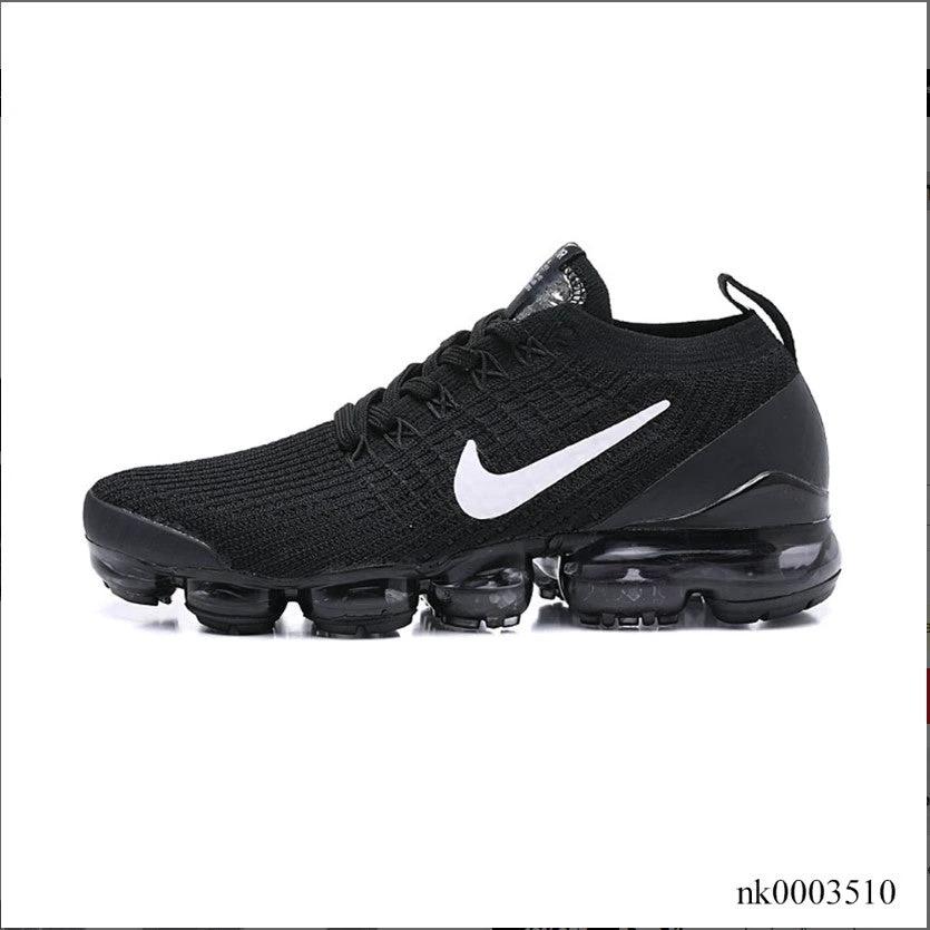 Air VaporMax Flyknit Shoes Sneakers (W) by Air Jordan