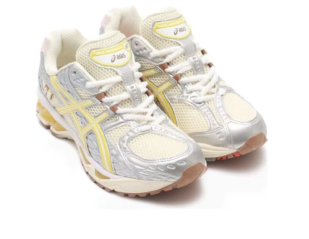 Asics Gel-Nimbus 10.1 Vandy The Pink x atmos Banana Split Banana 1203A865-752 by Air Jordan