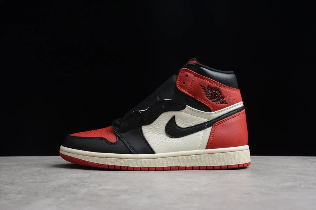 Air Jordan 1 Retro High OG White Red Black by Air Jordan