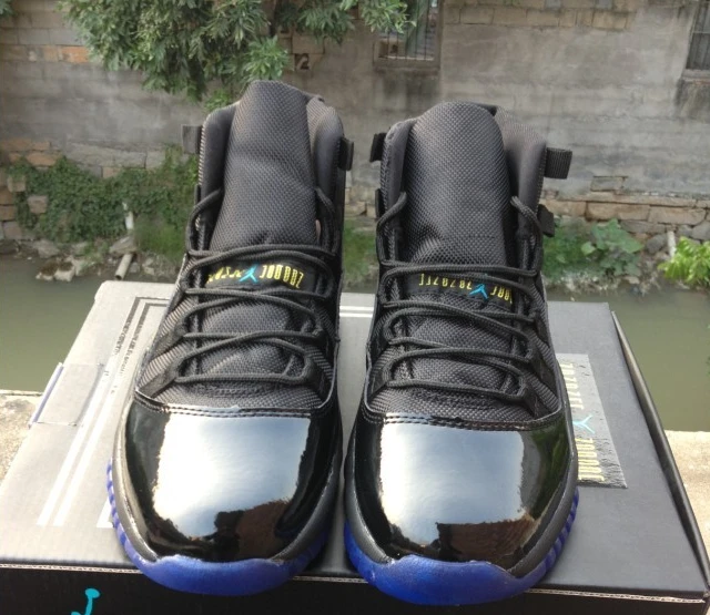 Air Jordan 11 Gamma Blue Version Christmas by Air Jordan