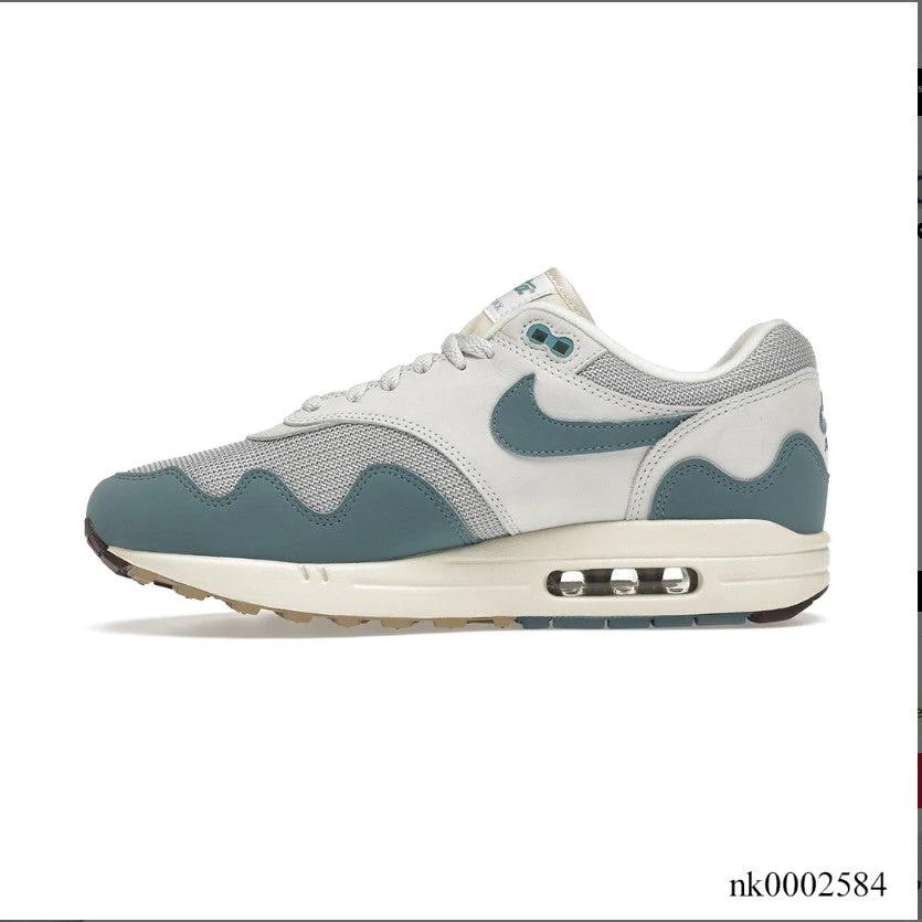 Air Max 1 Patta Waves Noise Aqua (without Bracelet) Shoes Sneakers by Air Jordan