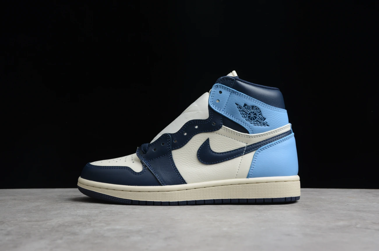 Air Jordan 1 Retro High OG 'Obsidian' by Air Jordan