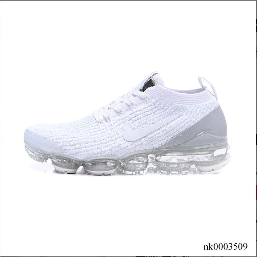 Air VaporMax Flyknit Shoes Sneakers (W) by Air Jordan