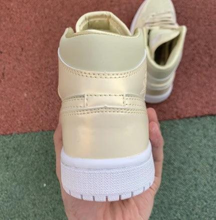 Air Jordan 1 Lemon Yellow Chameleon by Air Jordan