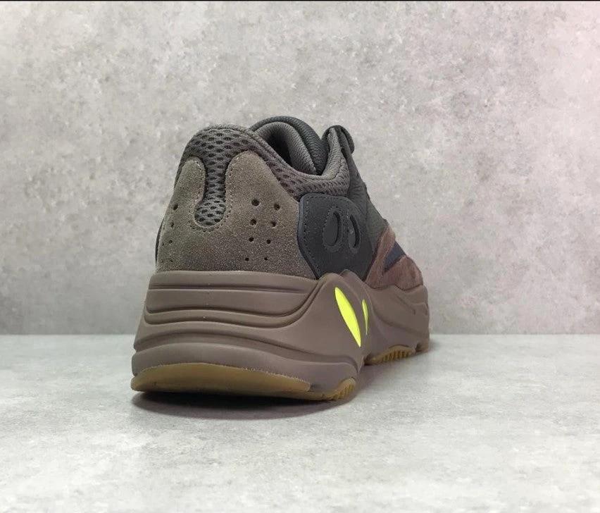 Yeezy 700 Mauve Shoes Sneakers by Air Jordan