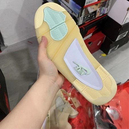 Air Jordan 4 WMNS by Air Jordan