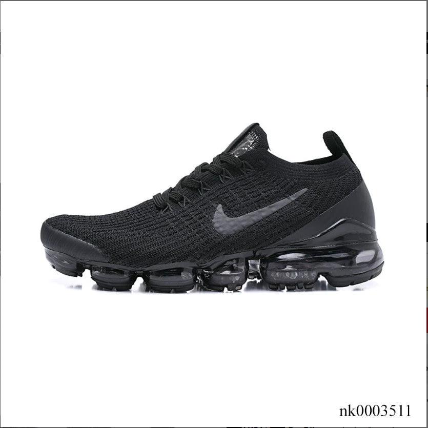 Air VaporMax Flyknit Shoes Sneakers (W) by Air Jordan