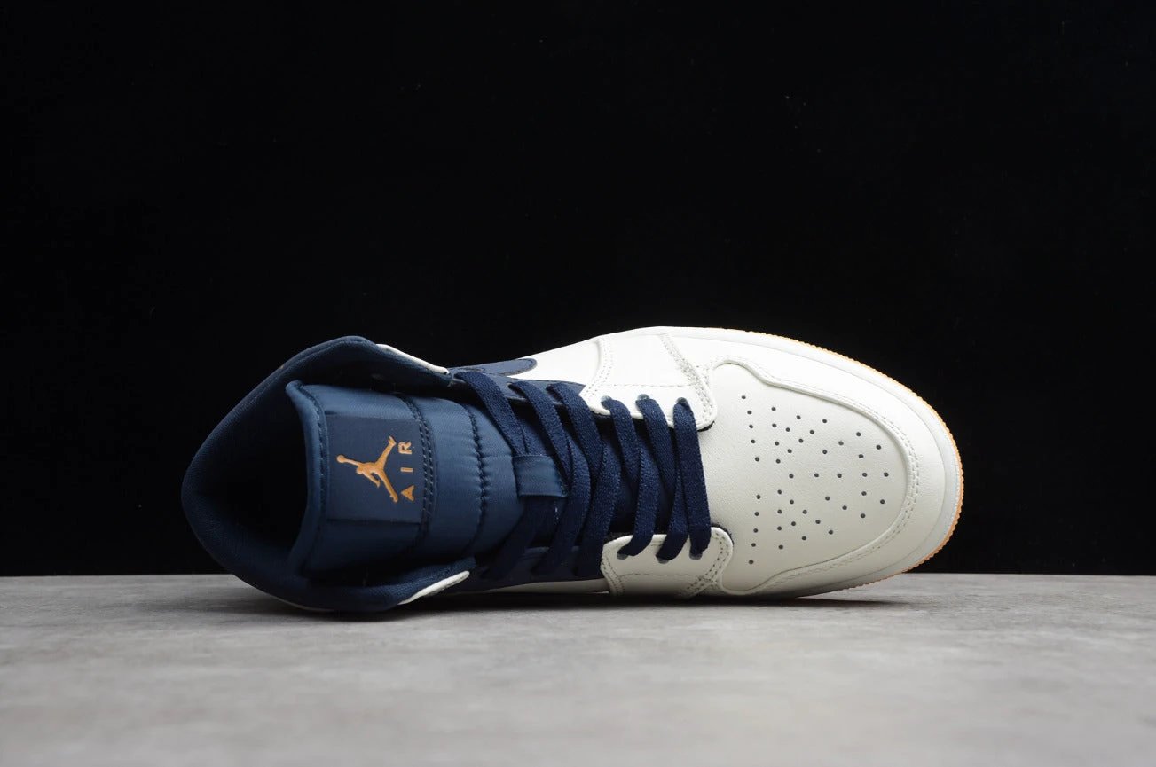Air Jordan 1 Mid 'Jeter' by Air Jordan