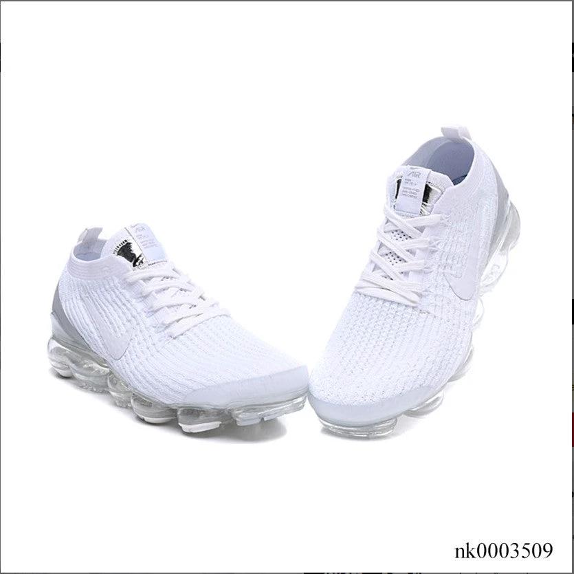 Air VaporMax Flyknit Shoes Sneakers (W) by Air Jordan