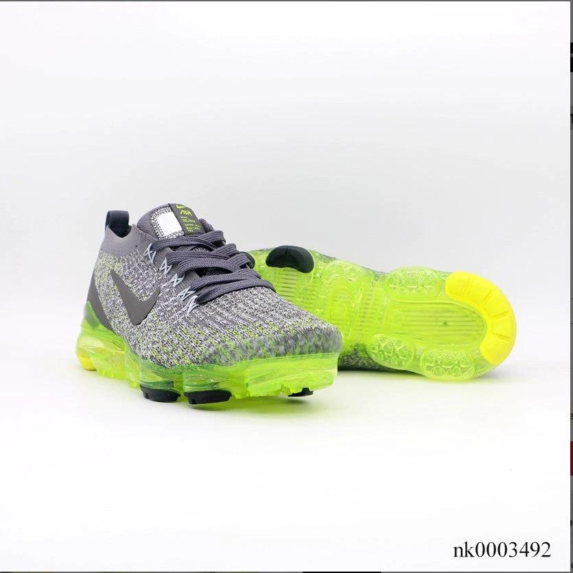 Air VaporMax Flyknit Shoes Sneakers 8 by Air Jordan