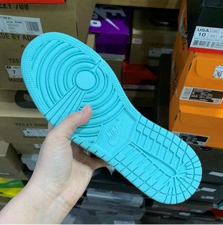 Air Jordan 1 Retro OG High Patent Tiffany by Air Jordan