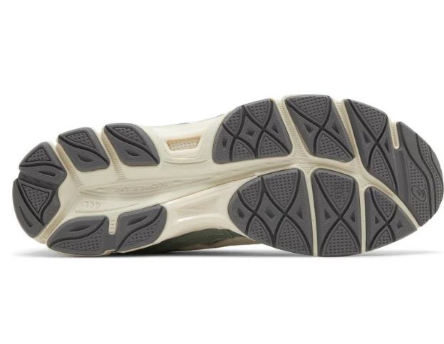 Asics Gel NYC Ivy Smoke Grey 1203A383-302 by Air Jordan